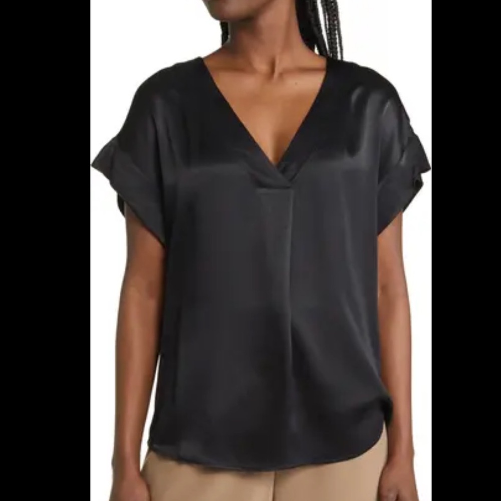 Rails Nala Satin V-Neck Top Black Size L